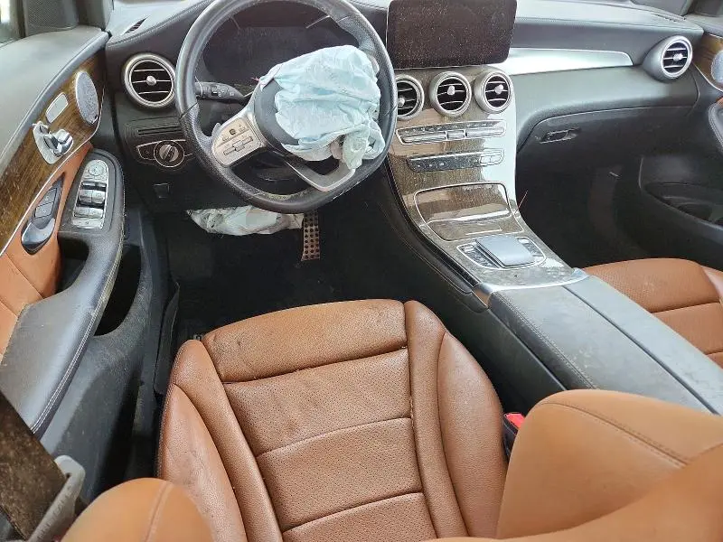 2020 MERCEDES-BENZ GLC 300  