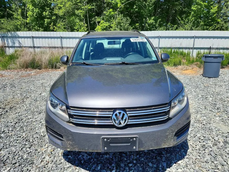 2015 VOLKSWAGEN TIGUAN S  