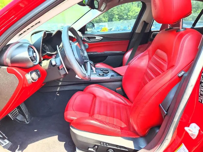 2018 ALFA ROMEO GIULIA TI Q4  