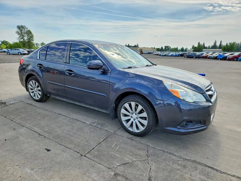 2011 SUBARU LEGACY 2.5I LIMITED  