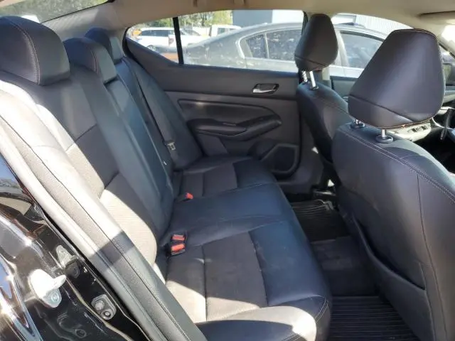 2019 NISSAN ALTIMA SR