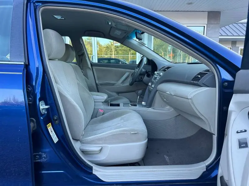 2011 TOYOTA CAMRY HYBRID  
