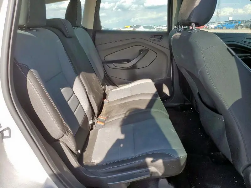 2019 FORD ESCAPE S  