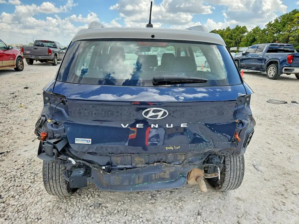 2024 HYUNDAI VENUE LIMITED  