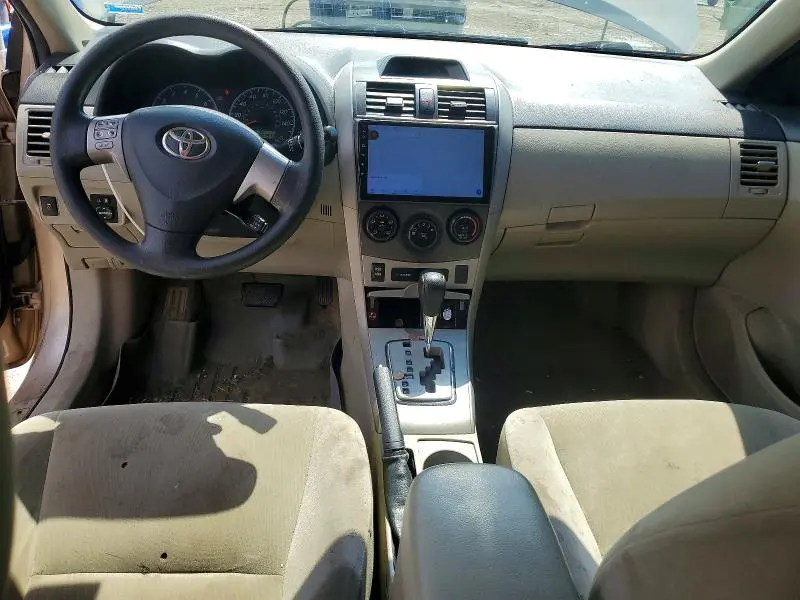 2012 TOYOTA COROLLA LE  