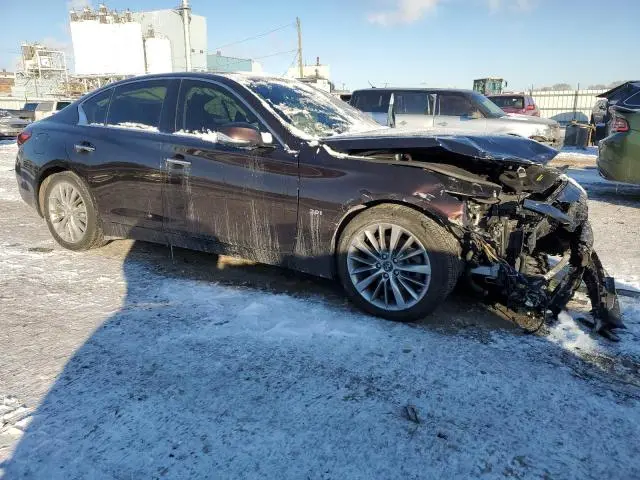 2018 INFINITI Q50 LUXE  