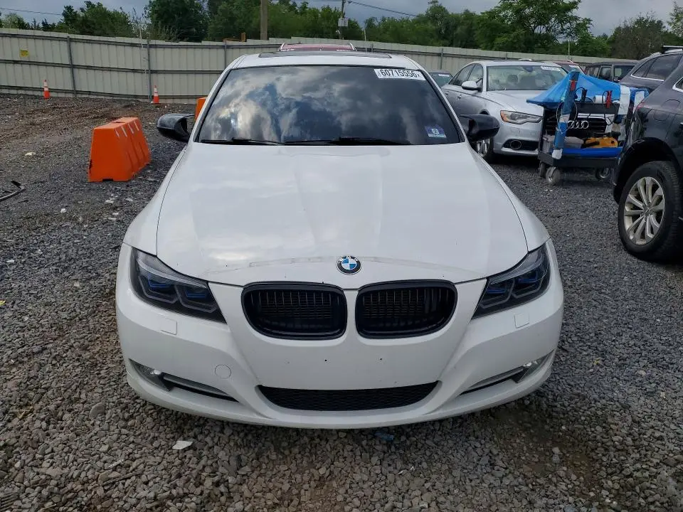 2011 BMW 335 XI  