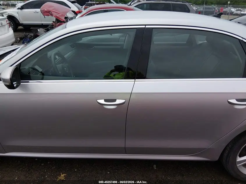 2014 VOLKSWAGEN PASSAT 1.8T WOLFSBURG EDITION