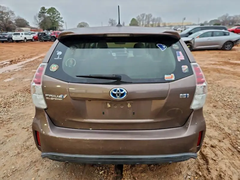 2015 TOYOTA PRIUS V   
