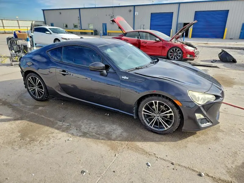 2013 TOYOTA SCION FR-S   