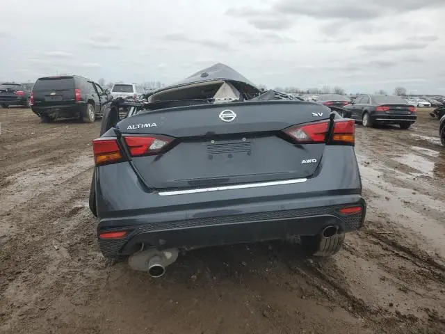 2021 NISSAN ALTIMA SV  