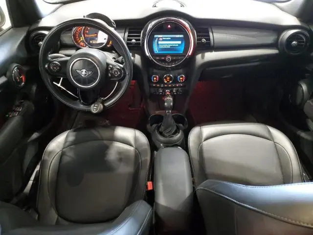 2019 MINI COOPER   