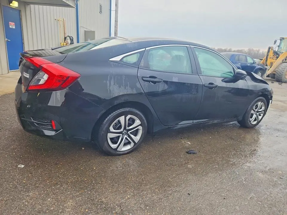 2018 HONDA CIVIC LX  