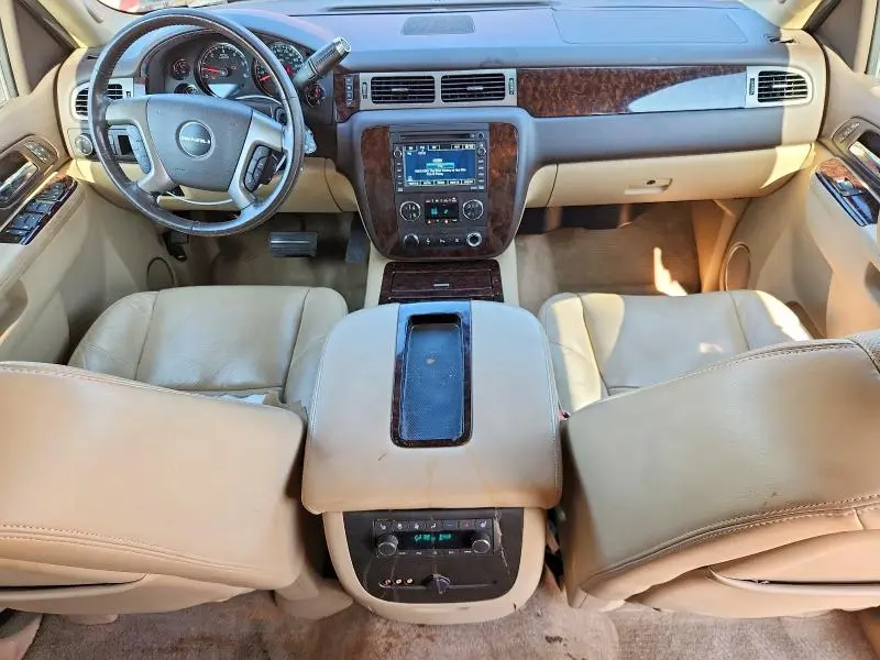 2010 GMC YUKON XL DENALI  