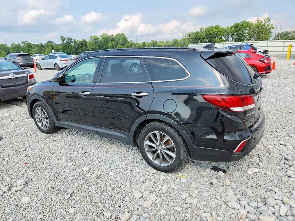 2017 HYUNDAI SANTA FE SE  