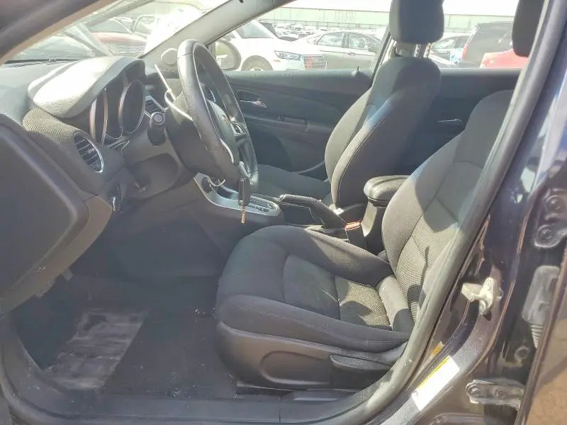 2015 CHEVROLET CRUZE LT  