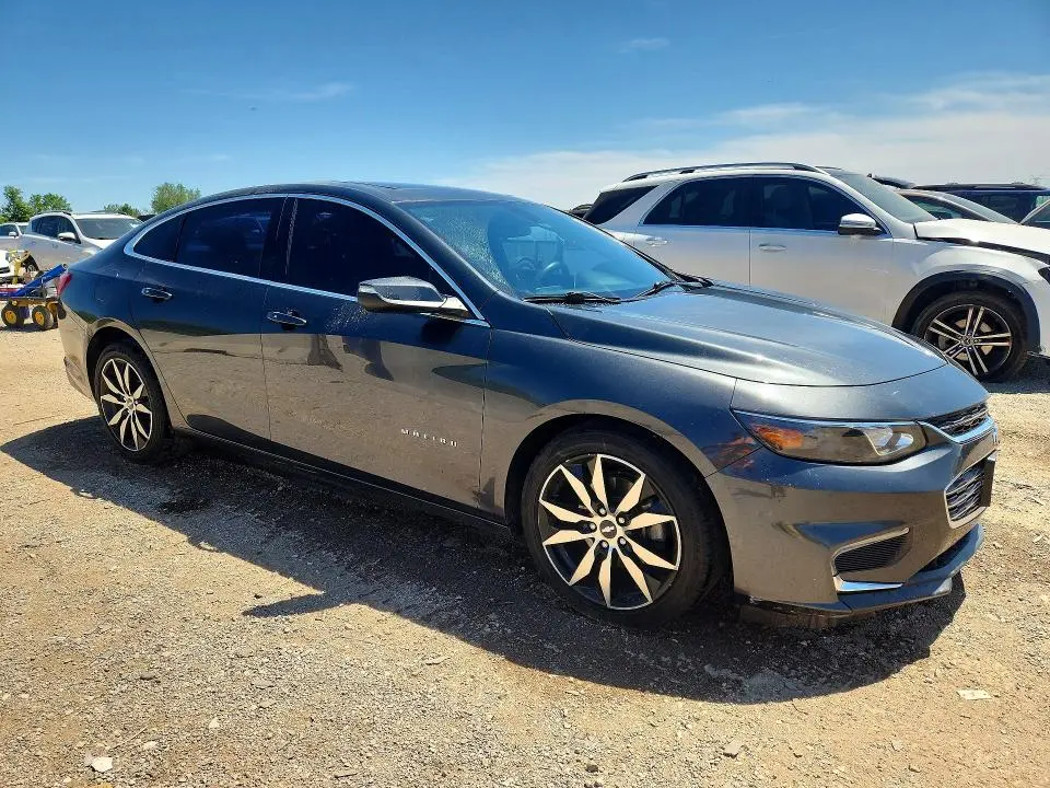2017 CHEVROLET MALIBU LT  