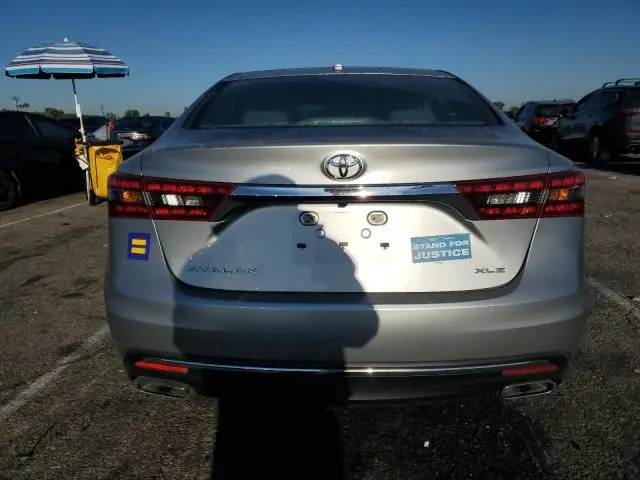 2016 TOYOTA AVALON XLE  
