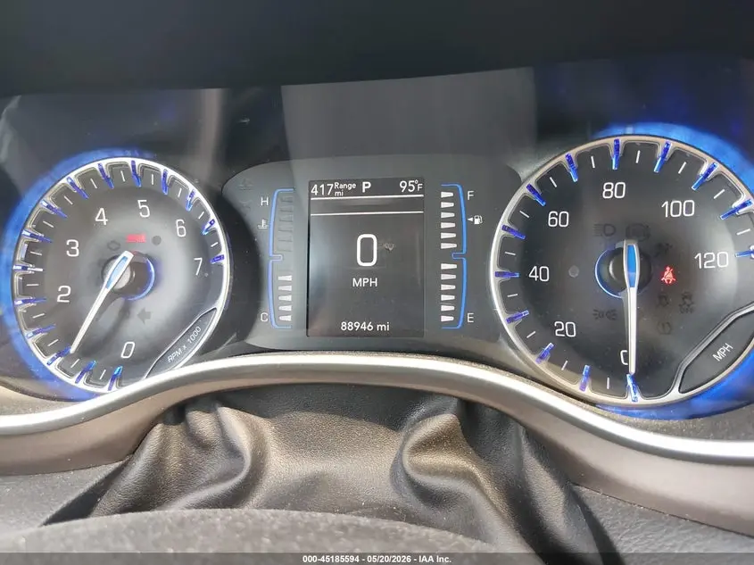 2021 CHRYSLER VOYAGER LX