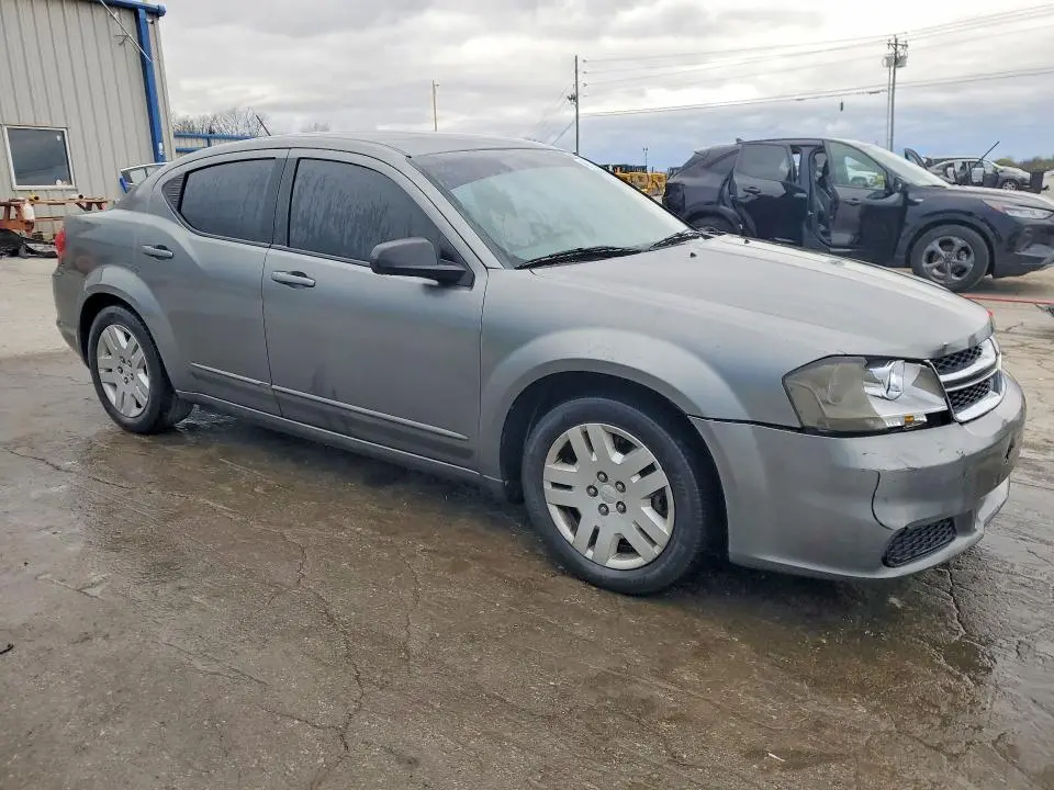 2012 DODGE AVENGER SE  