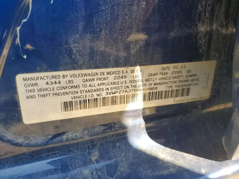 2011 VOLKSWAGEN JETTA S  