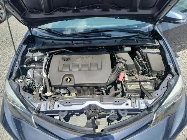 2019 TOYOTA COROLLA SE  