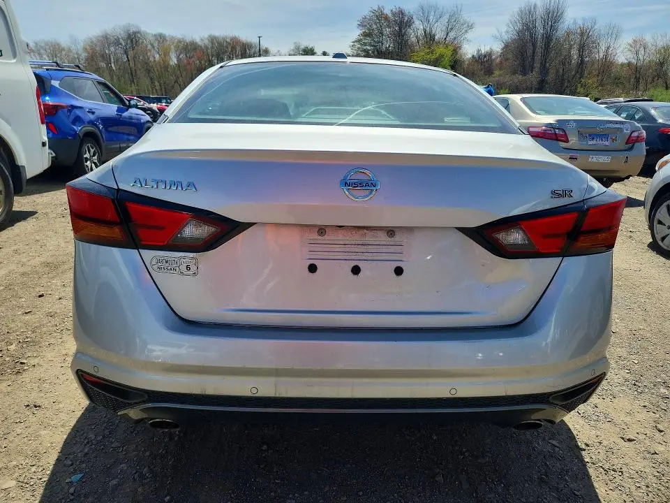2020 NISSAN ALTIMA SR  