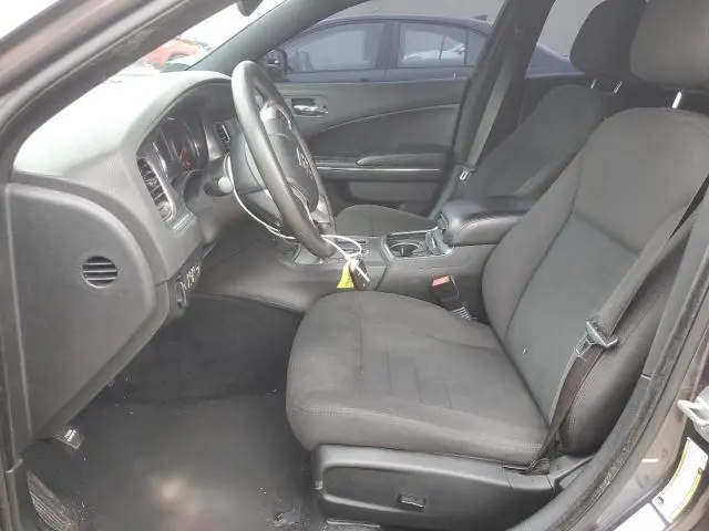 2013 DODGE CHARGER SE  