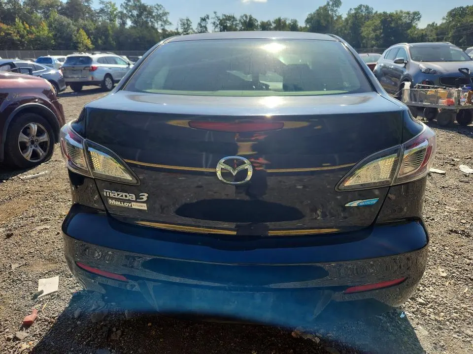 2013 MAZDA 3 I  