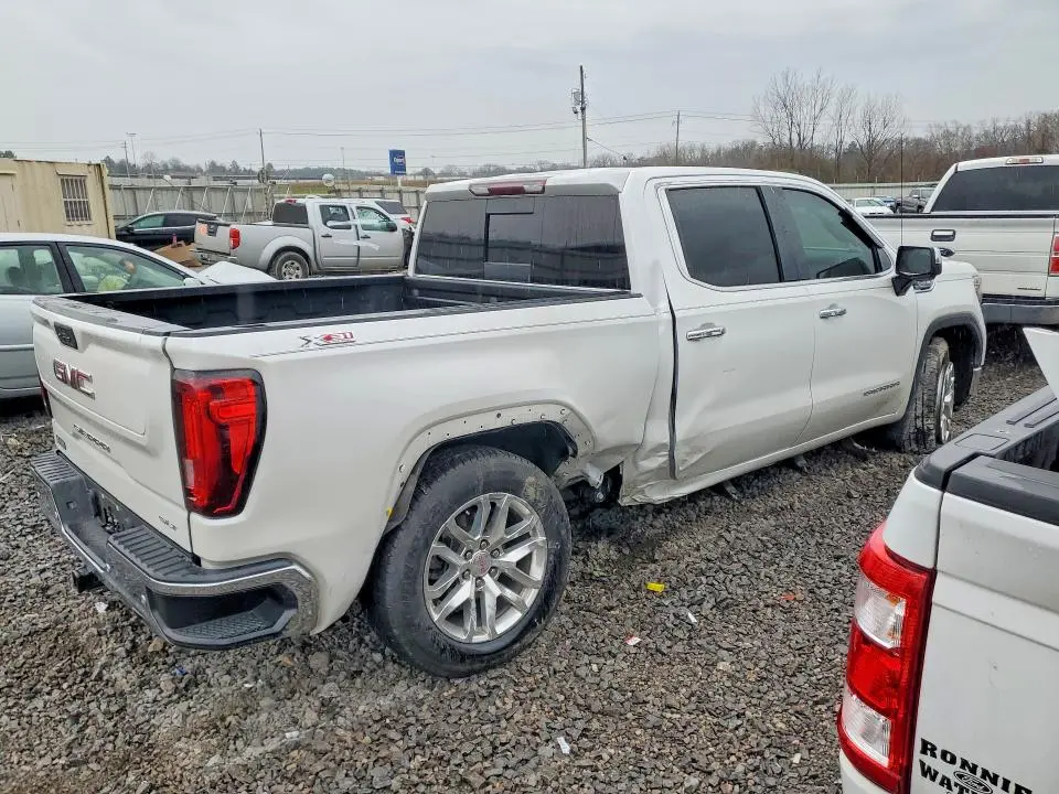 2020 GMC SIERRA K1500 SLT  