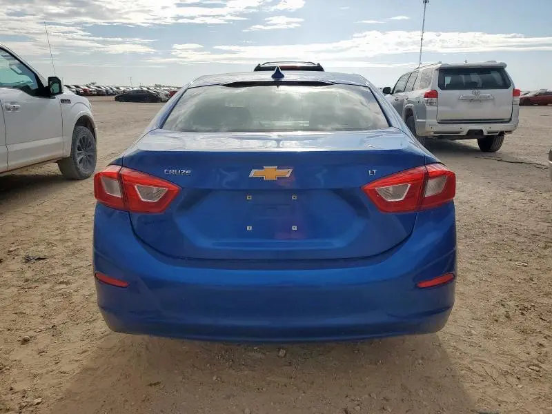 2018 CHEVROLET CRUZE LT  