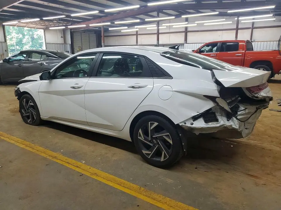 2024 HYUNDAI ELANTRA LIMITED  