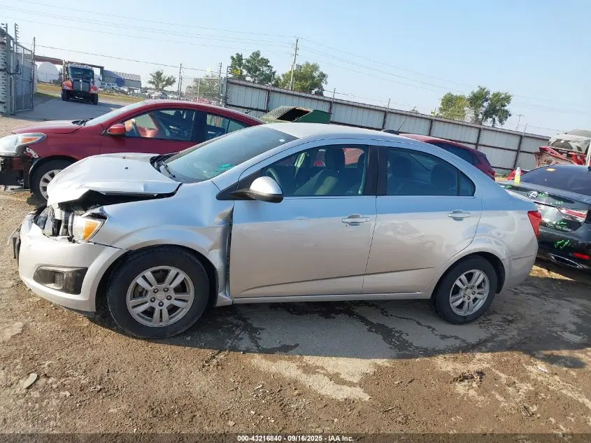 2016 CHEVROLET SONIC LT AUTO