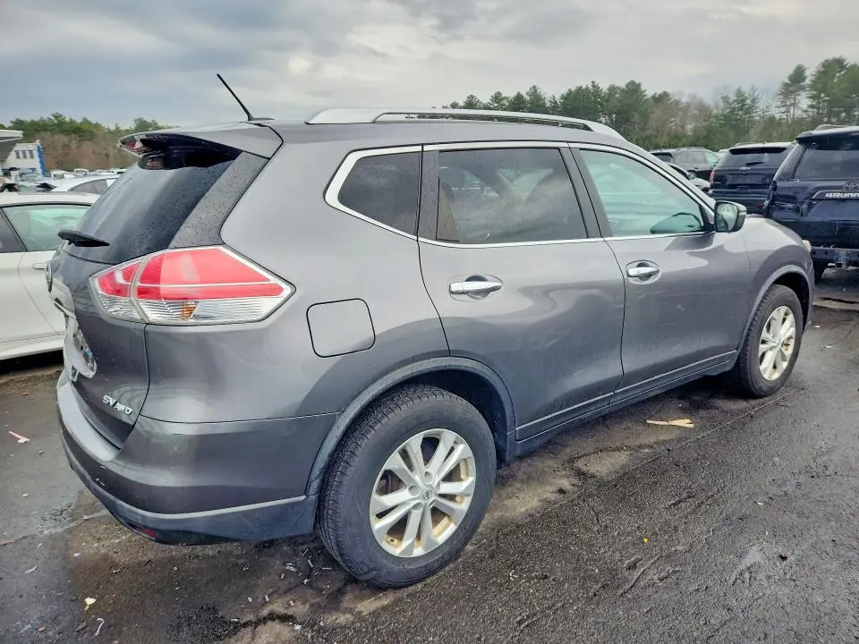 2015 NISSAN ROGUE SV  
