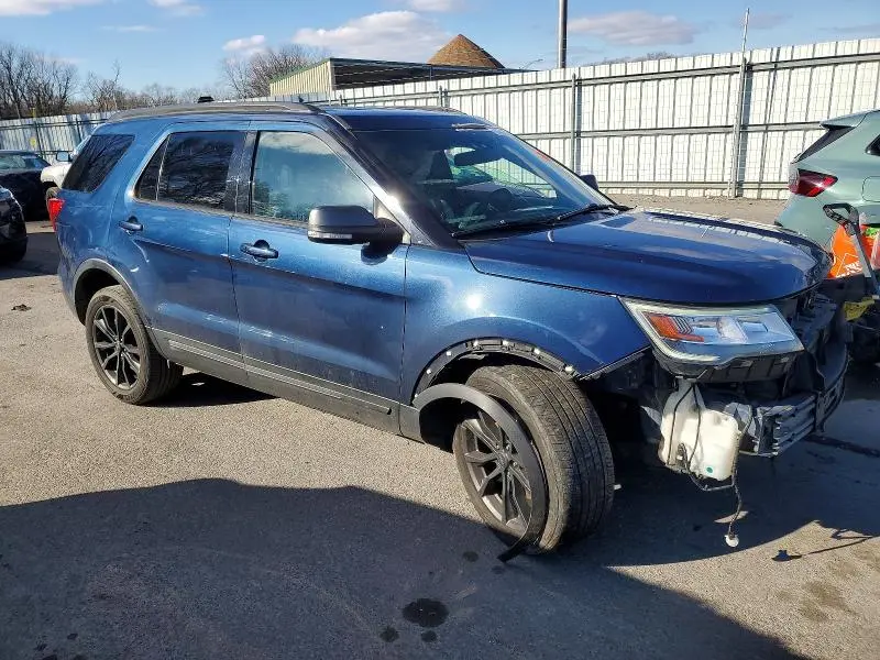 2017 FORD EXPLORER XLT  
