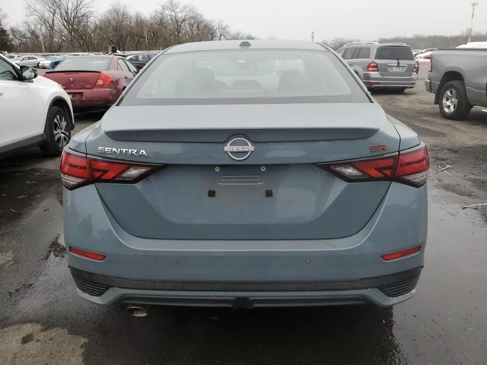 2024 NISSAN SENTRA SR  