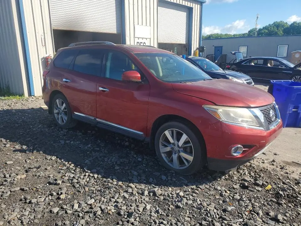 2013 NISSAN PATHFINDER S  