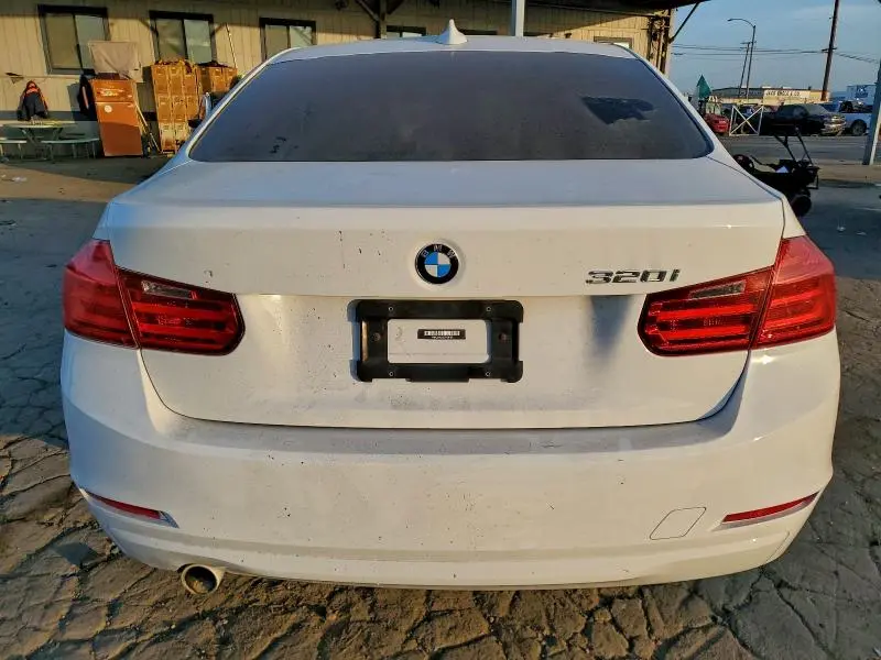 2014 BMW 320 I  