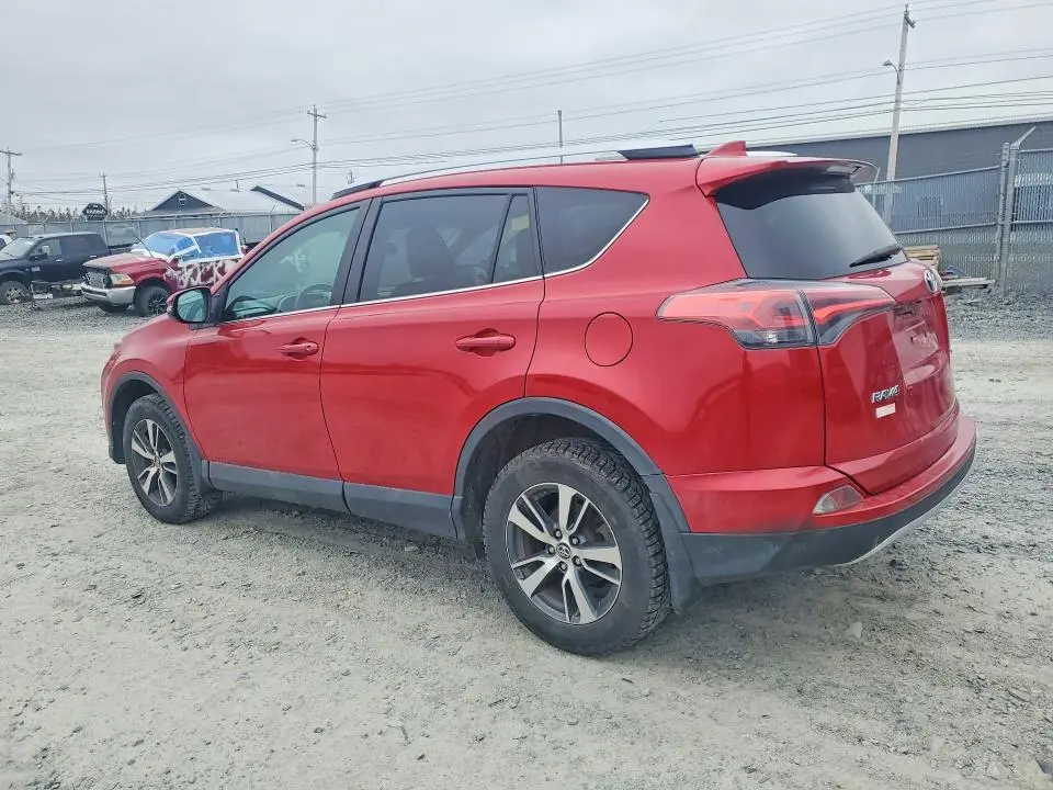2016 TOYOTA RAV4 XLE  