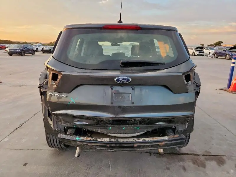 2019 FORD ESCAPE S  