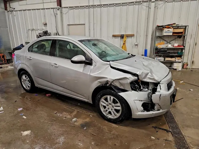 2014 CHEVROLET SONIC LT  