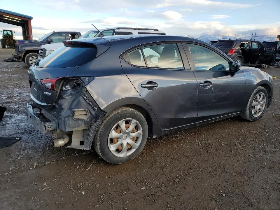 2015 MAZDA 3 SPORT  