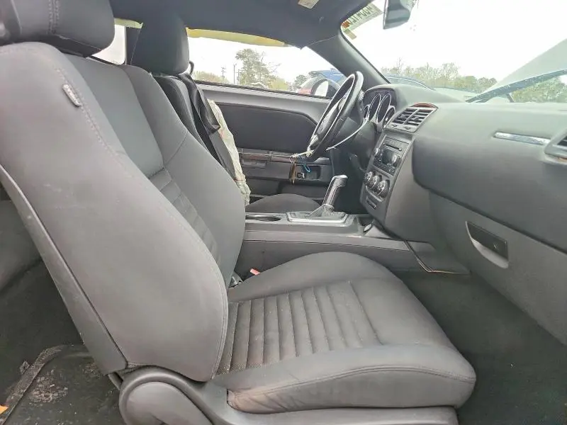 2012 DODGE CHALLENGER R  