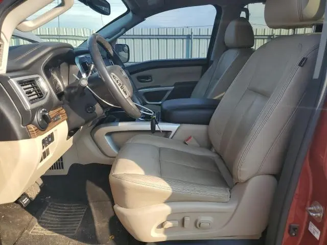 2017 NISSAN TITAN SV  