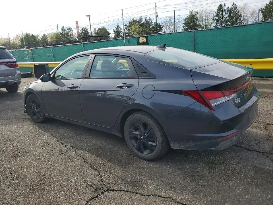 2021 HYUNDAI ELANTRA SEL  