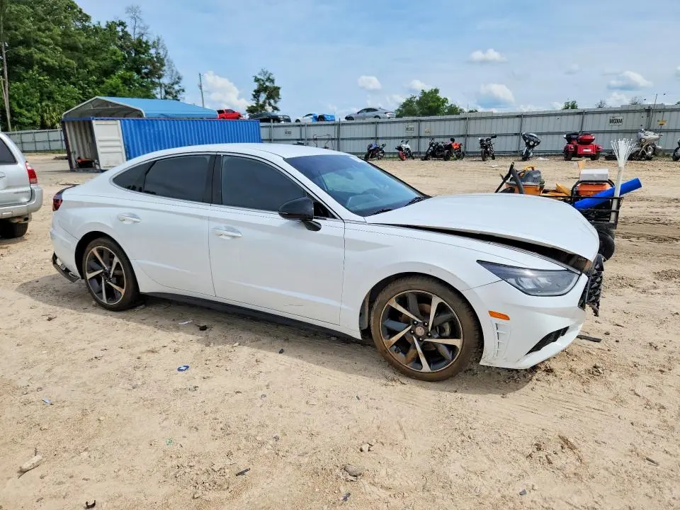 2021 HYUNDAI SONATA SEL PLUS  