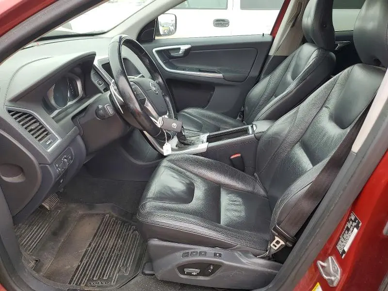 2014 VOLVO XC60 T6  