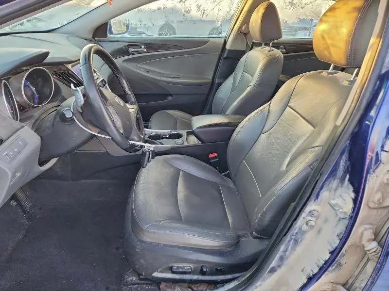 2011 HYUNDAI SONATA SE  