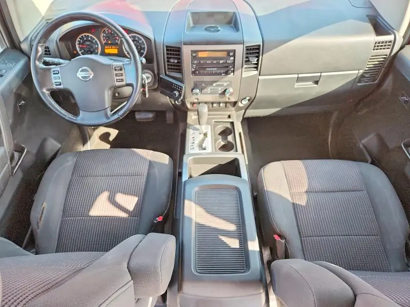2012 NISSAN TITAN SV  