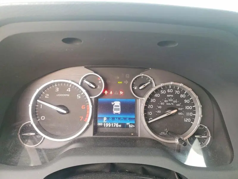 2016 TOYOTA TUNDRA CREWMAX SR5  